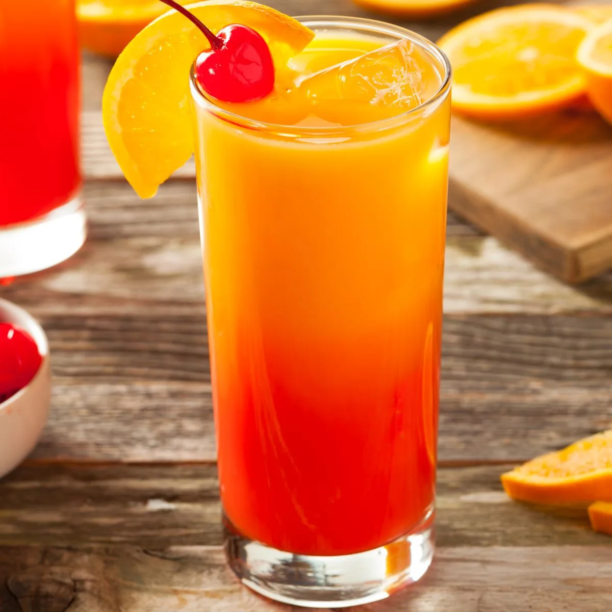 Easy Tequila Sunrise Cocktail (Only 3 Ingredients)