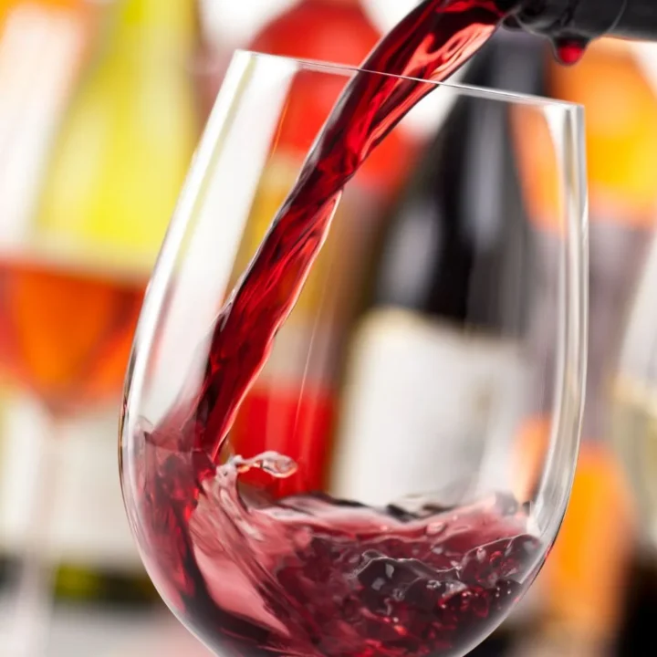 May 25 is National Wine Day