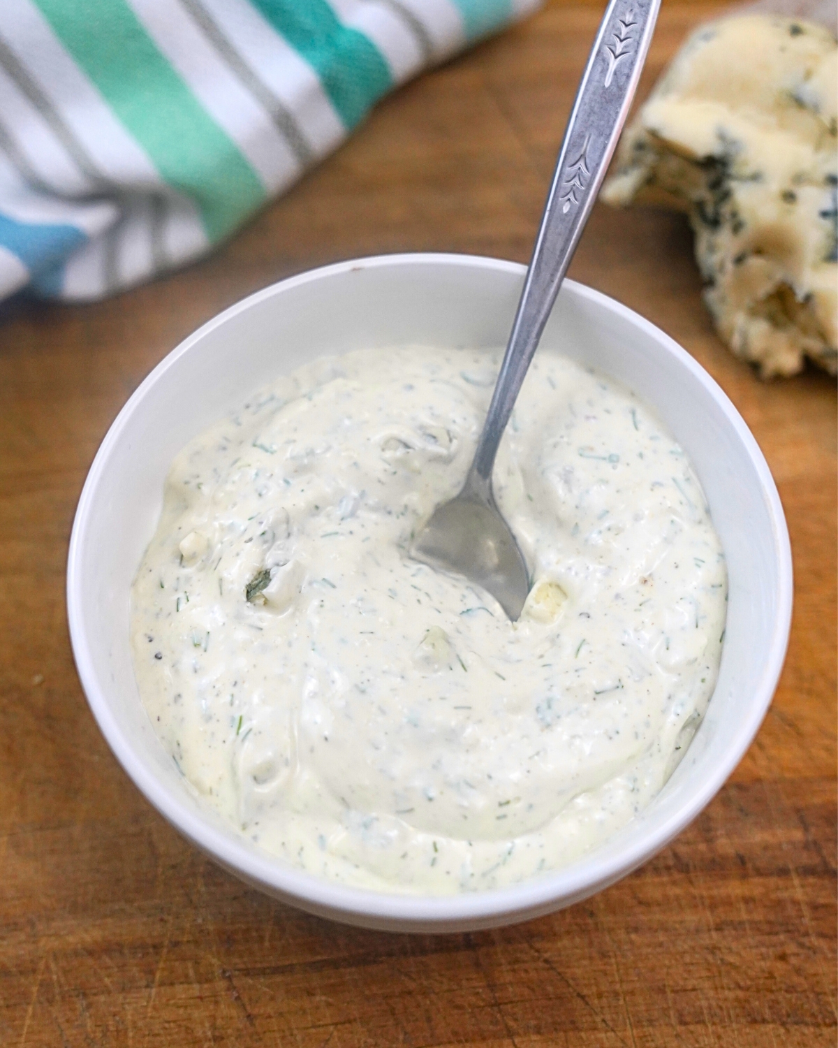 homemade blue cheese dressing with dill