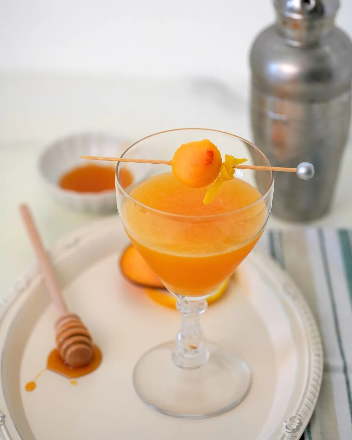 The Peach Bee's Knees Cocktail Recipe