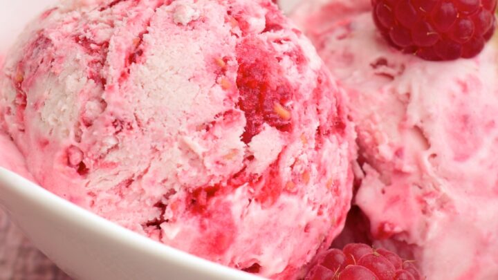 Raspberry Cream Cheese Ice Cream