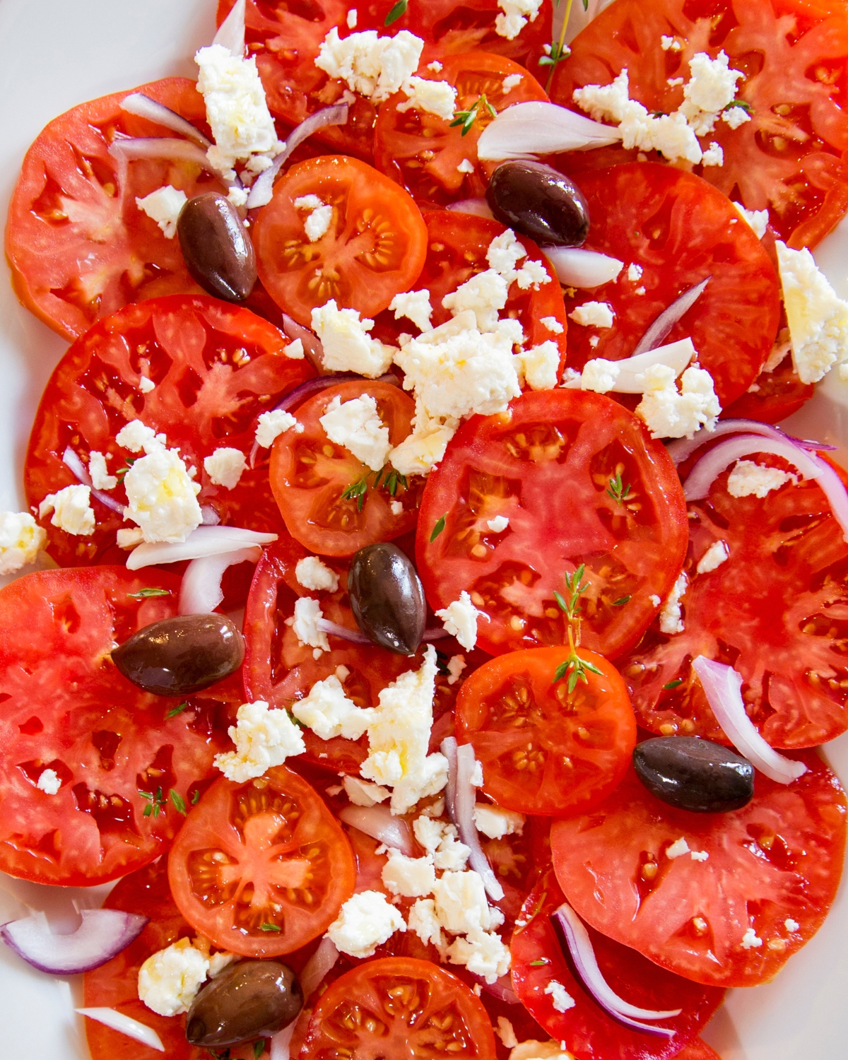 easy tomato feta salad with olives and red onions