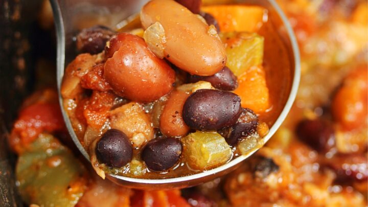 slow cooker vegetarian chili